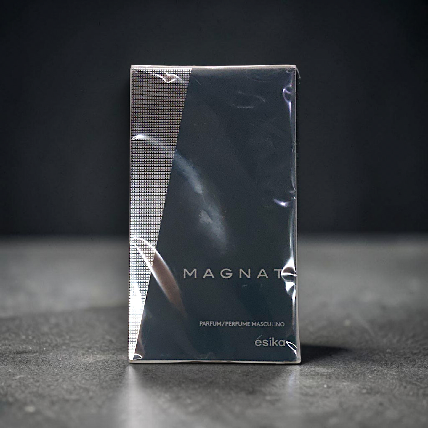 Magnat perfume ESIKA 90 ml.