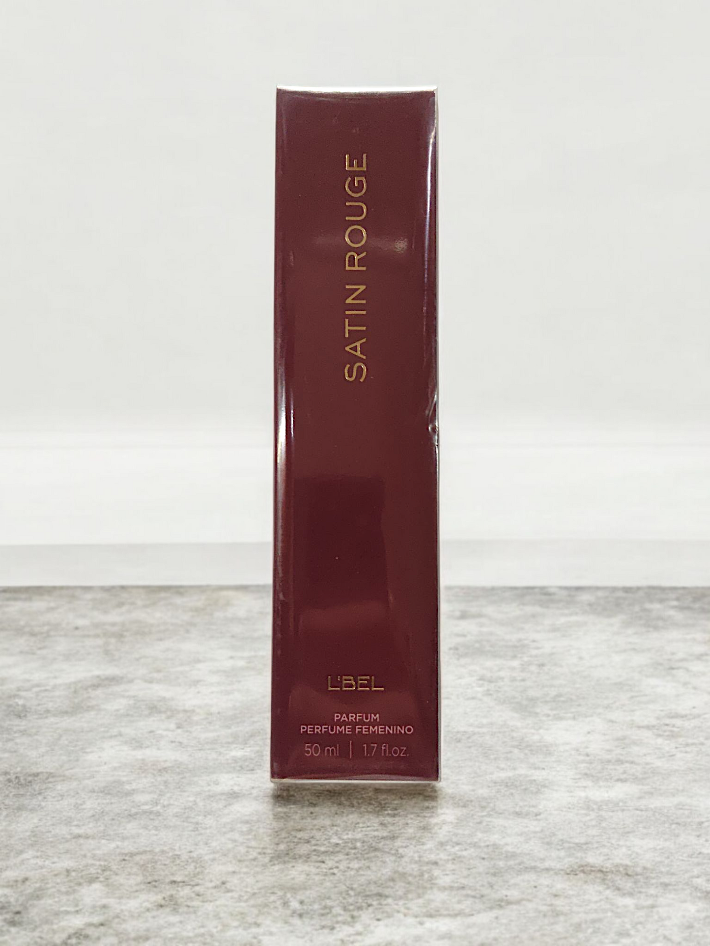 Satin rouge perfume L'BEL 50 ml.