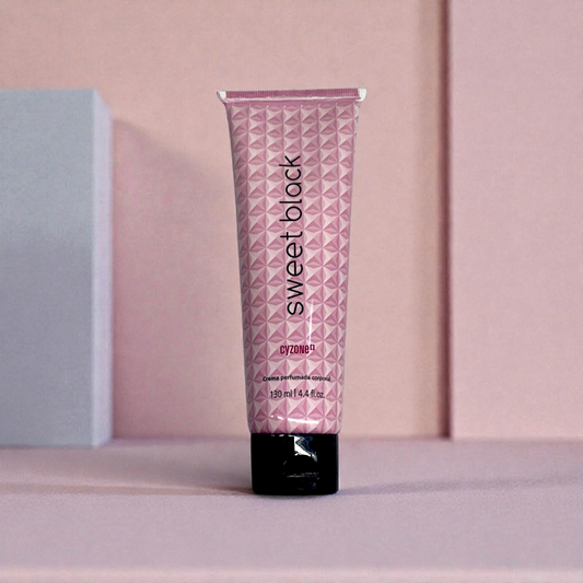 Sweet black crema perfumada CYZONE 130 ml.