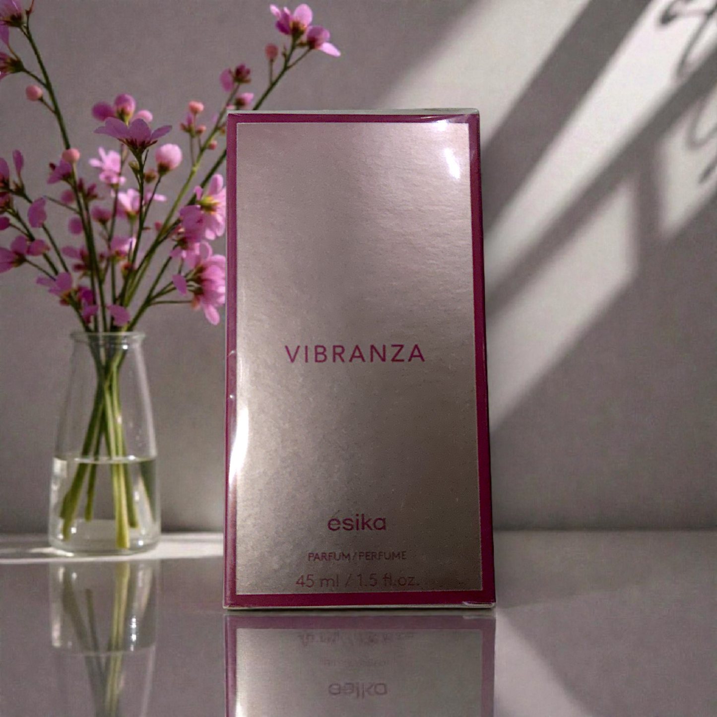 Vibranza perfume ESIKA 45 ml.